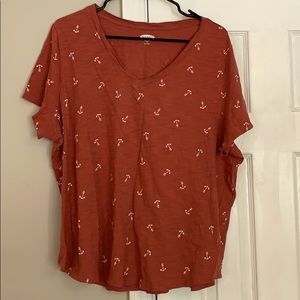 Used Old Navy v neck top